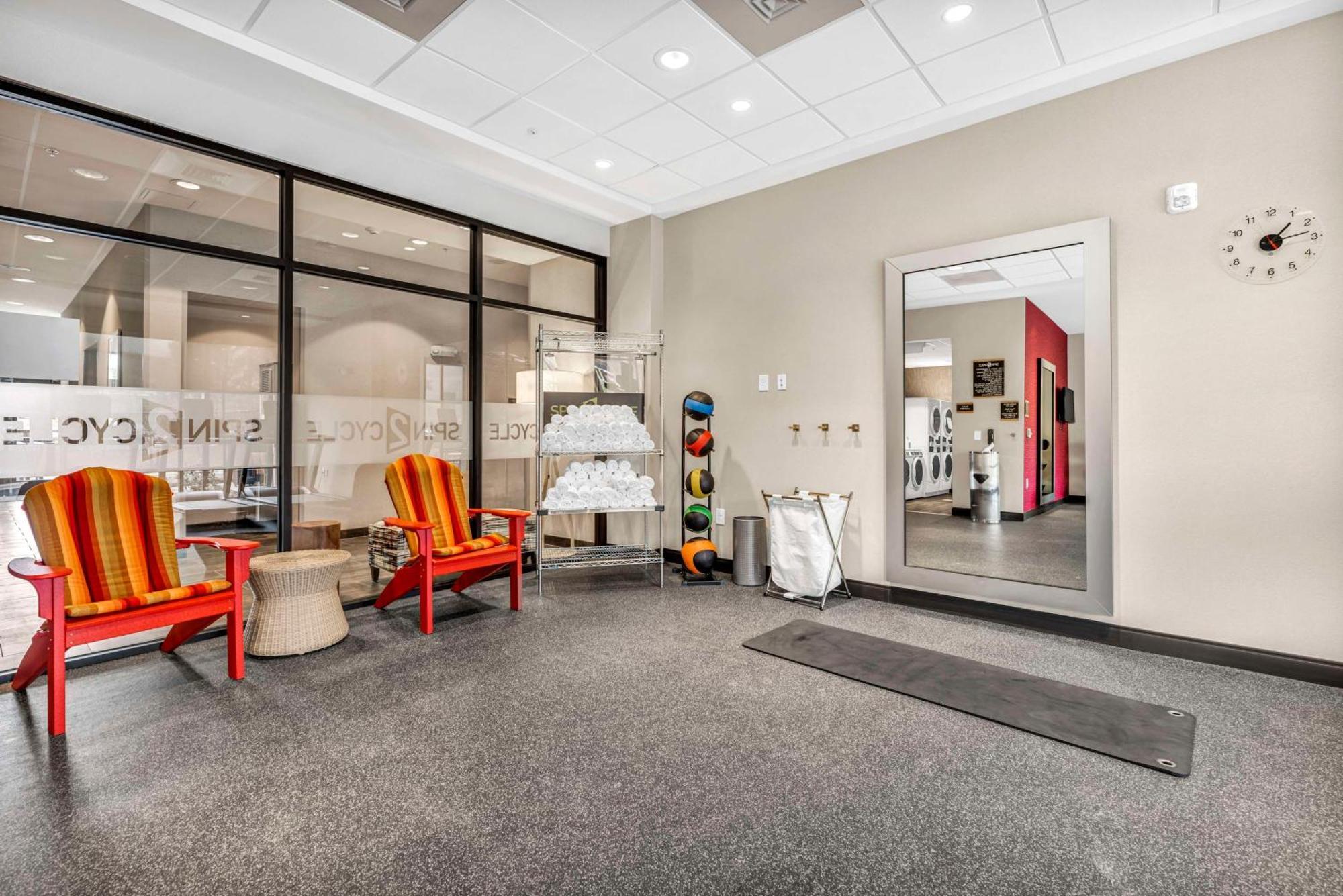 Home2 Suites By Hilton Raleigh West Lenovo Center Ngoại thất bức ảnh